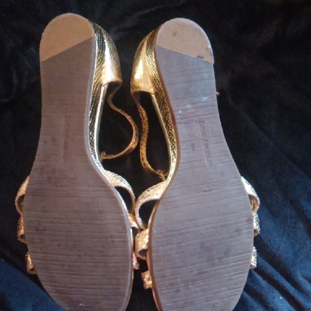 Enzo Angiolini Gold Sandals Elegant Metallic Straps - Picture 4 of 4